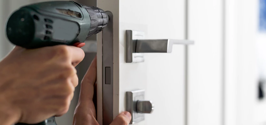 Locksmith For Lock Replacement Near Me in Wilton, CA